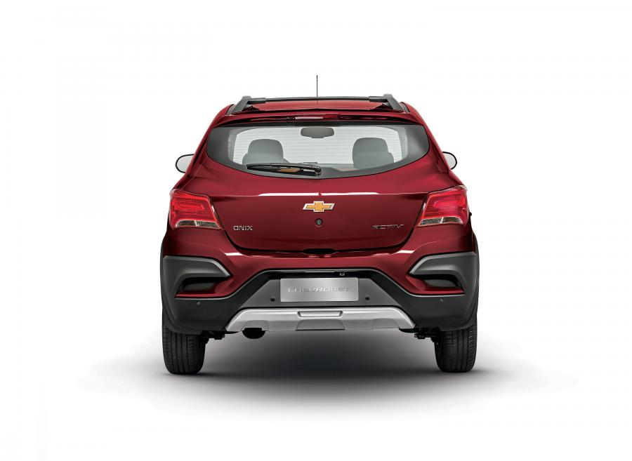 Chevrolet Onix Activ 2016 года  (фото 38 из 44)